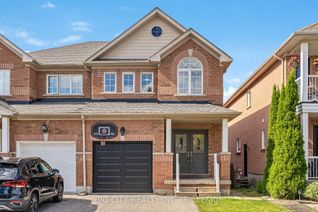 Semi-Detached House for Sale, 163 Burgess Cres, Newmarket, ON