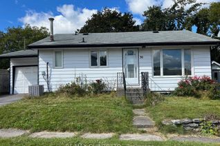 Detached House for Sale, 30 Hollen St, Quinte West, ON