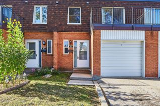 Townhouse for Sale, 195 Bridletowne Circ, Toronto, ON