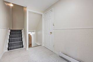 Townhouse for Rent, 21 Rockwood Dr #23, Toronto, ON