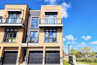 Townhouse for Rent, 1 Bond Cres #3, Richmond Hill, ON