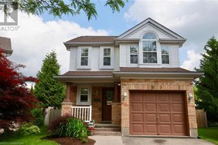 Detached House for Sale, 479 Citadel Court, Waterloo, ON