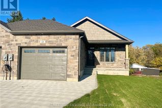 Townhouse for Sale, 21 Nyah Court, Kincardine, ON