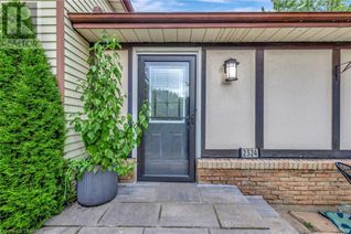 Semi-Detached House for Sale, 2324 Coldstream Drive, Burlington, ON