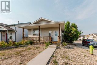 House for Sale, 143 Deschner Close, Red Deer, AB