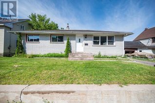 Bungalow for Sale, 140 Cecelia Street, Pembroke, ON