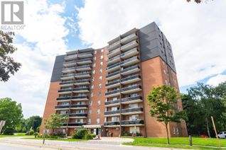 Property for Sale, 3145 Queen Frederica Drive #802, Mississauga (Applewood), ON