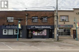 Detached House for Rent, 3519 Lake Shore Boulevard W #2, Toronto (Long Branch), ON