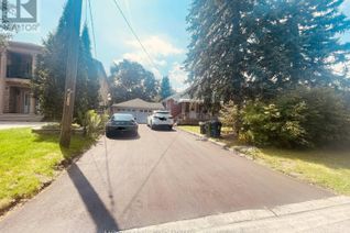 Bungalow for Rent, 119 Earlton Road #Main, Toronto (Tam O'Shanter-Sullivan), ON