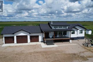 Bungalow for Sale, 10272 Township Road 300, Rural Special Areas No. 2, AB