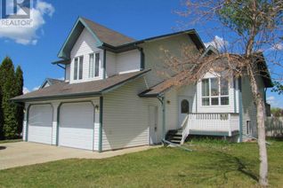 Detached House for Sale, 12 Upland Crescent W, Brooks, AB