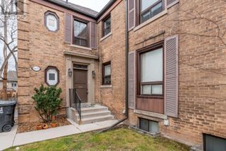 Property for Rent, 1671 Bathurst Street #C, Toronto (Forest Hill South), ON