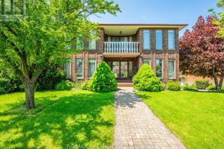 House for Sale, 2960 Weston Road, Toronto (Humberlea-Pelmo Park), ON