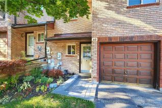 Townhouse for Sale, 10 Sawmill Road, Barrie (Ardagh), ON