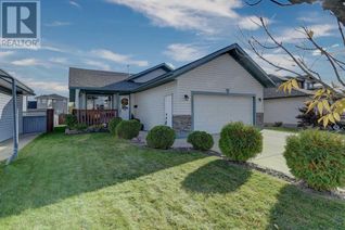 Detached House for Sale, 10505 Royal Oaks Drive, Grande Prairie, AB