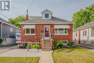 Detached House for Sale, 140 Craigroyston Road, Hamilton, ON