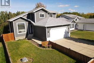 Detached House for Sale, 58 Perry Drive, Sylvan Lake, AB