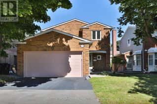 Property for Sale, 40 Longbow Square, Toronto (Steeles), ON