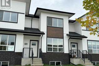 Freehold Townhouse for Sale, 10 D Evergreen Way, Red Deer, AB