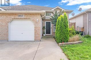 Semi-Detached House for Sale, 1013 Silverdale Drive, Windsor, ON