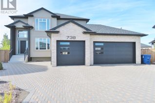 House for Sale, 738 Pichler Cove, Saskatoon, SK