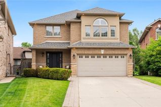 Detached House for Sale, 7 Cowper Court, Dundas, ON