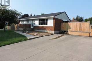 Bungalow for Sale, 3137 Kingswood Crescent, Niagara Falls, ON