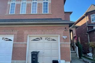 Semi-Detached House for Rent, 15 Swallowtail Road, Toronto (Malvern), ON