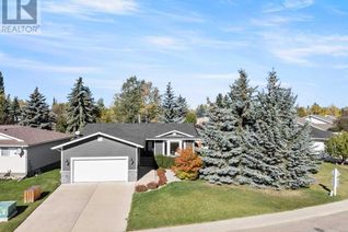 Bungalow for Sale, 125 Aspen Way, Vulcan, AB