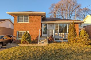 Sidesplit for Rent, 26 Heatherington Dr #Upper, Toronto, ON