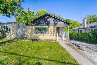 Detached House for Sale, 98 Nelson St, Toronto, ON