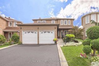 Detached House for Sale, 25 Pilkington Cres, Vaughan, ON