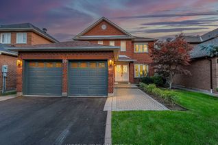 Detached House for Sale, 20 Kevi Cres, Richmond Hill, ON