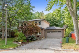 Detached House for Sale, 136 Golf Club Crt, Richmond Hill, ON