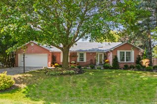 Bungalow for Sale, 14 Hi View Dr, East Gwillimbury, ON