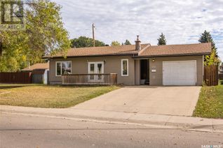 Bungalow for Sale, 110 15th Avenue E, Prince Albert, SK