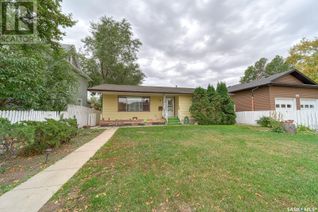 House for Sale, 627 Hochelaga Street W, Moose Jaw, SK