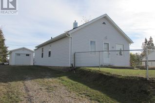 Detached House for Sale, 624 1st Avenue W, Nipawin, SK