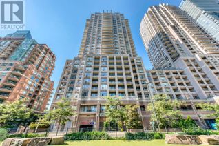 Condo Apartment for Sale, 909 Bay Street #805, Toronto (Bay Street Corridor), ON