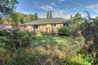 Bungalow for Sale, 546 Sheppard Ave, Pickering, ON