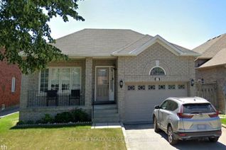 Bungalow for Sale, 31 Coalbrook Crt, Vaughan, ON