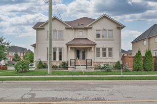 Detached House for Sale, 3 Pavarotti St, Richmond Hill, ON