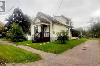 House for Sale, 110 Dickson Street, Pembroke, ON