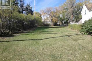 Property for Sale, 104 3rd Street, Warner, AB