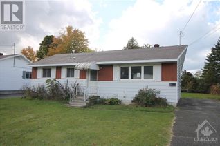 Property for Sale, 52 Lavinia Street, Smiths Falls, ON