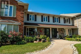 Condo Townhouse for Sale, 2070 Brant Street Unit# 3, Burlington, ON