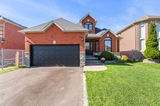 Bungalow for Sale, 1581 Seguin Sq, Pickering, ON