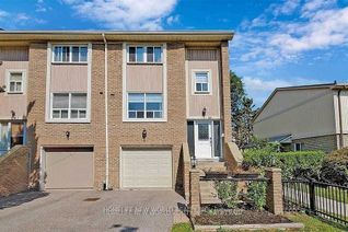 Townhouse for Rent, 66 Stonehill Crt #Main Fl, Toronto, ON