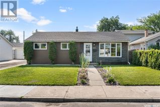 Bungalow for Sale, 831 S Avenue N, Saskatoon, SK