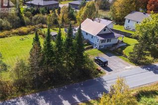 Detached House for Sale, 185 South Fairy Lake Road, Huntsville, ON